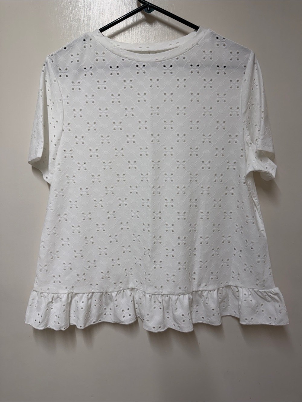 SHEIN White Eyelet Ruffle-Hem Short Sleeve Tee